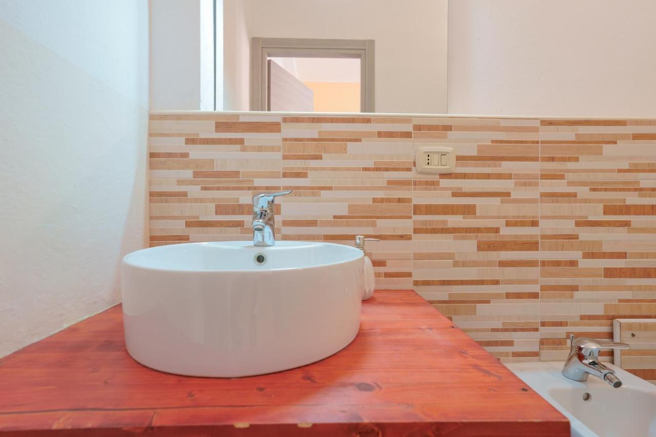 Bissenti Rooms - Eja Sardinia Cagliari Luaran gambar