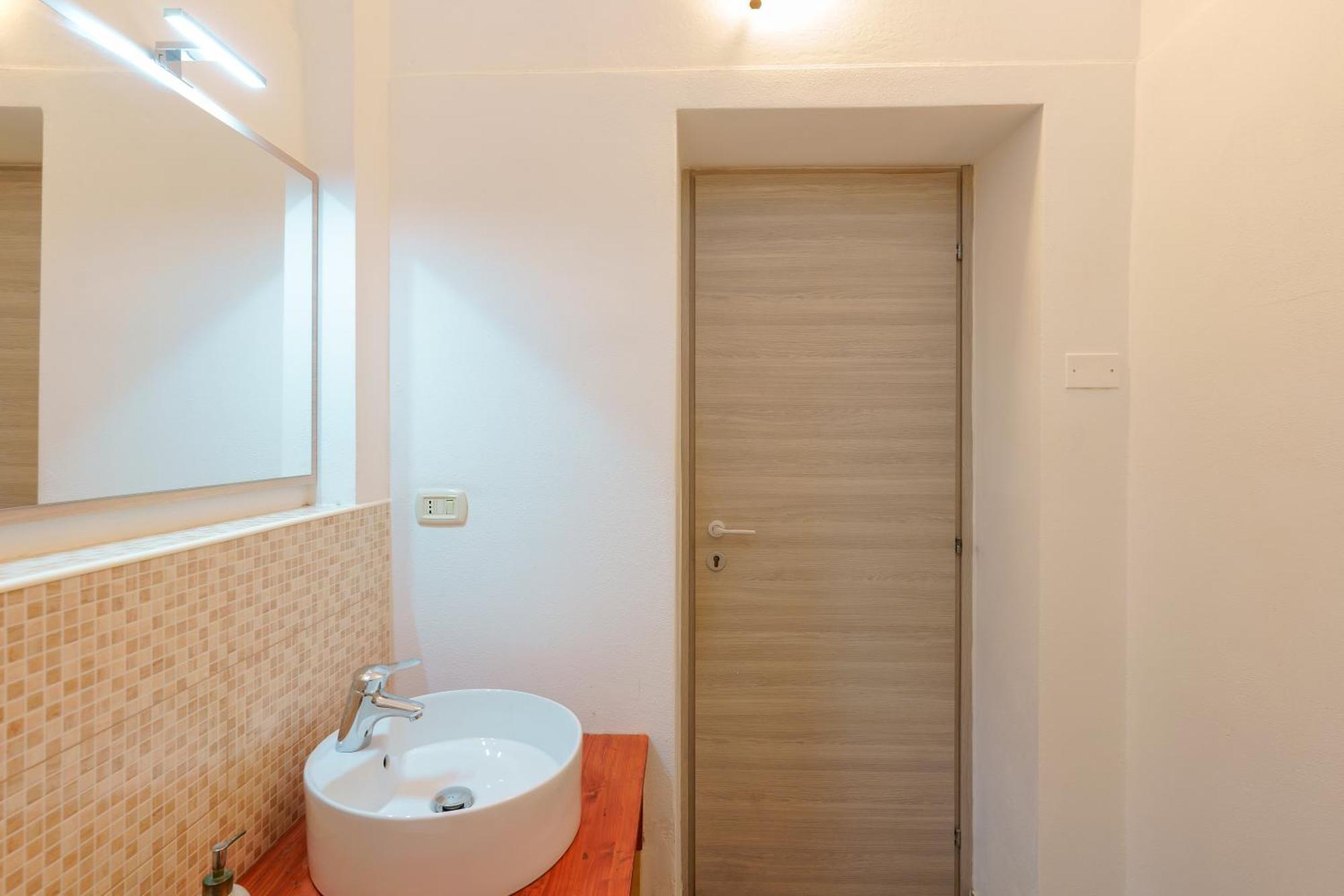 Bissenti Rooms - Eja Sardinia Cagliari Luaran gambar