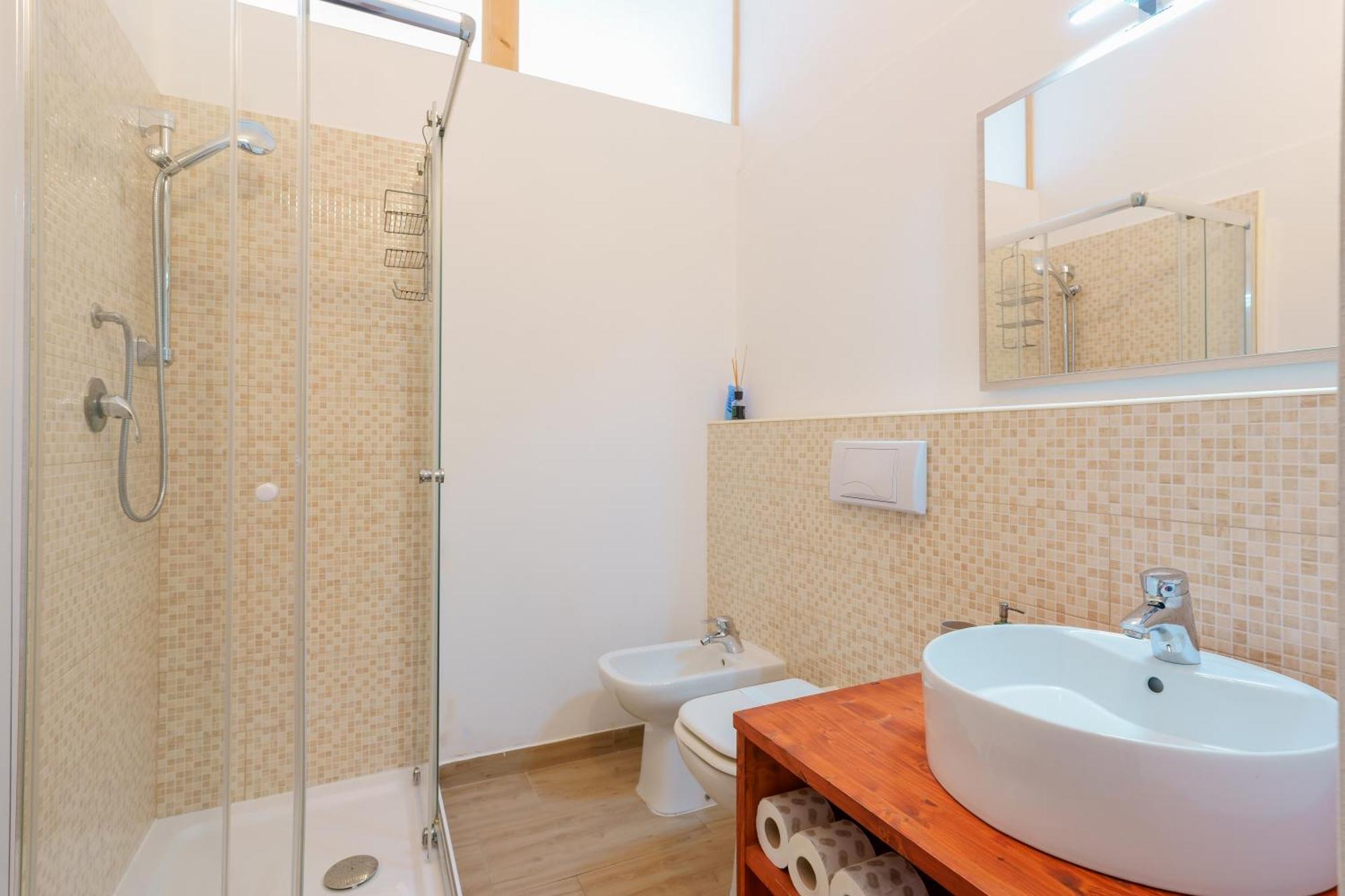 Bissenti Rooms - Eja Sardinia Cagliari Luaran gambar